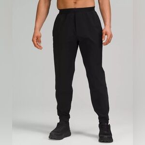 lululemon athletica Men's Black Surge Jogger Great Condition